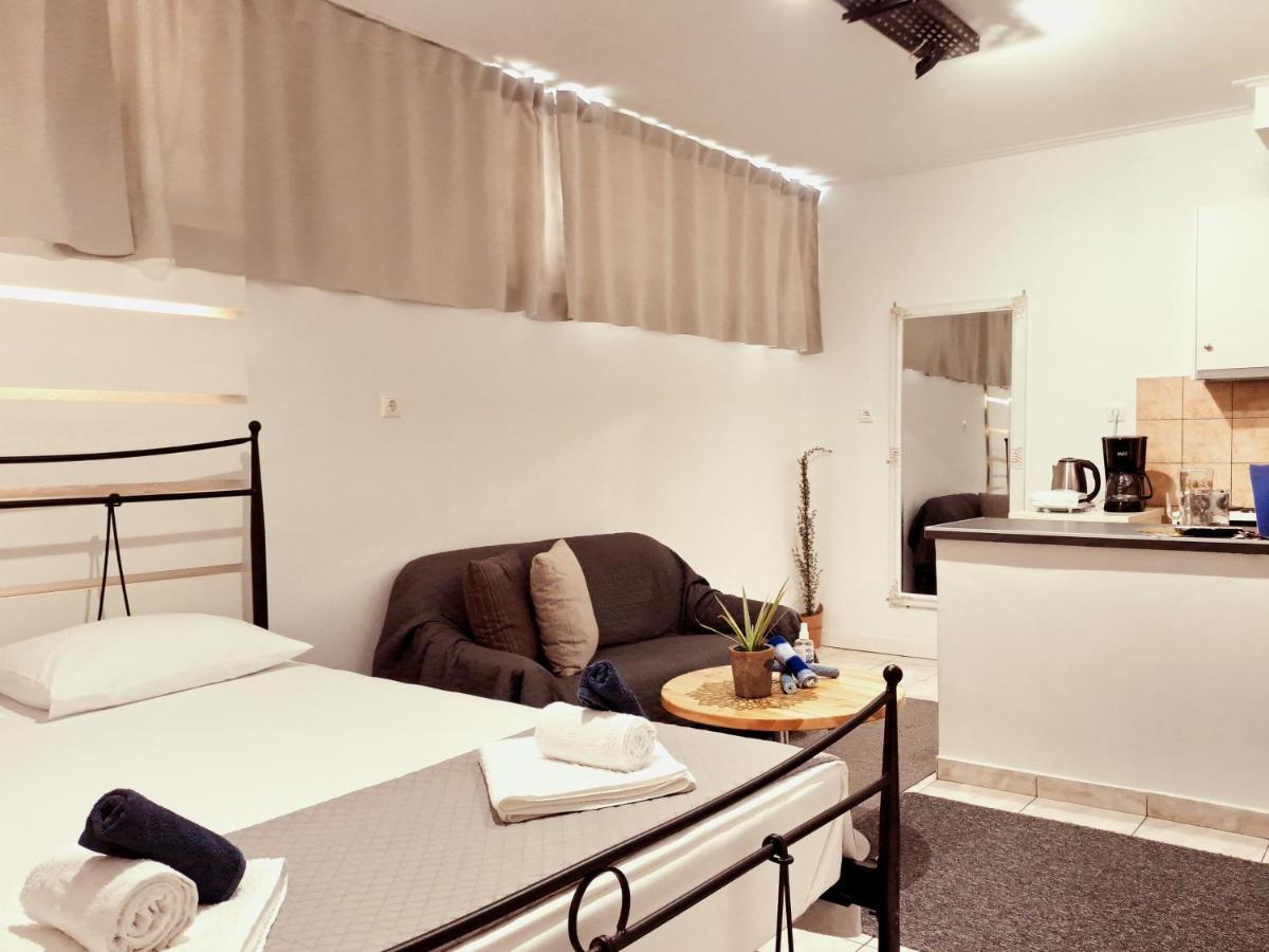 Studio V3St & Parking Larissa Luaran gambar